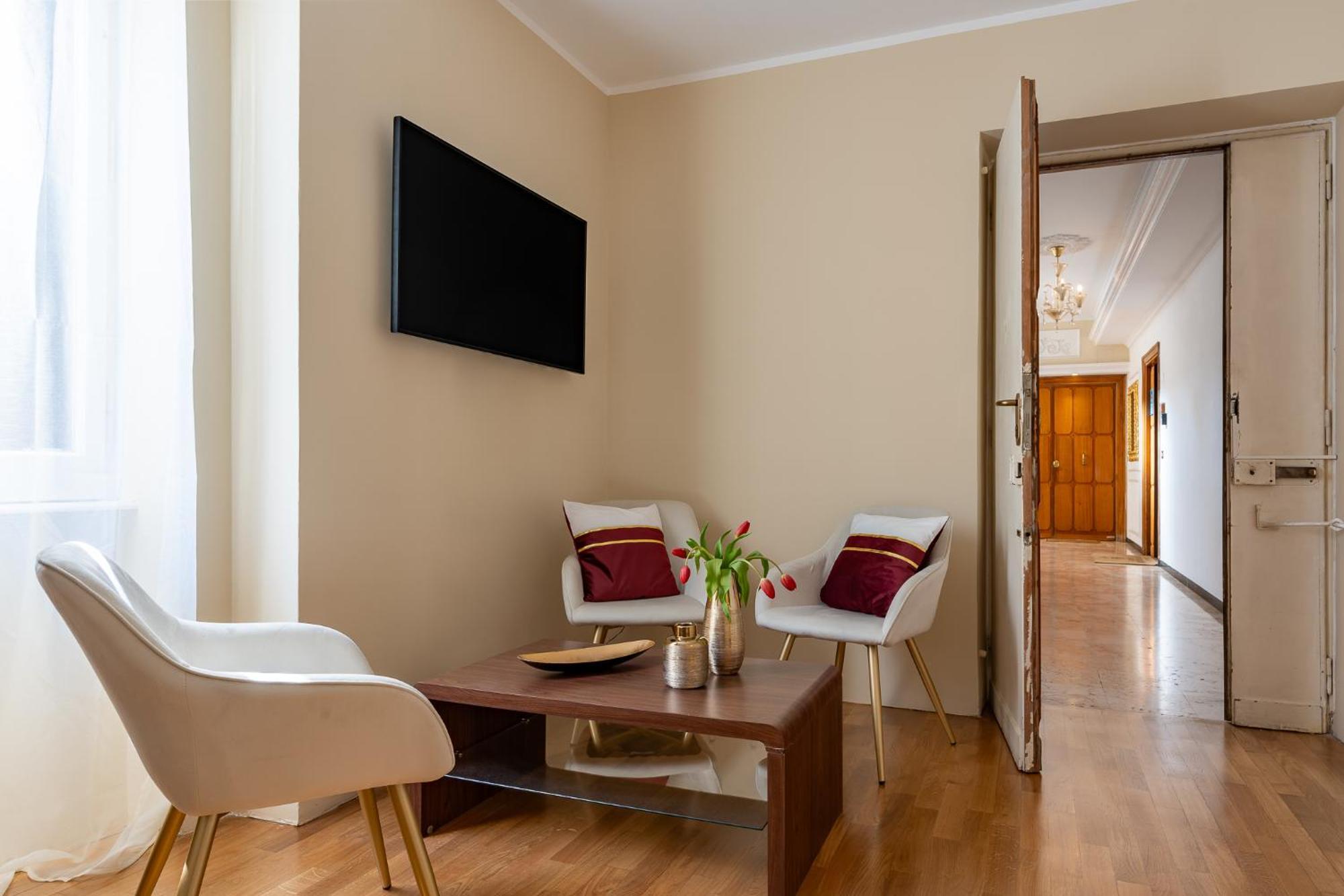 Decimo Meridio- At Spanish Steps- Рим Экстерьер фото